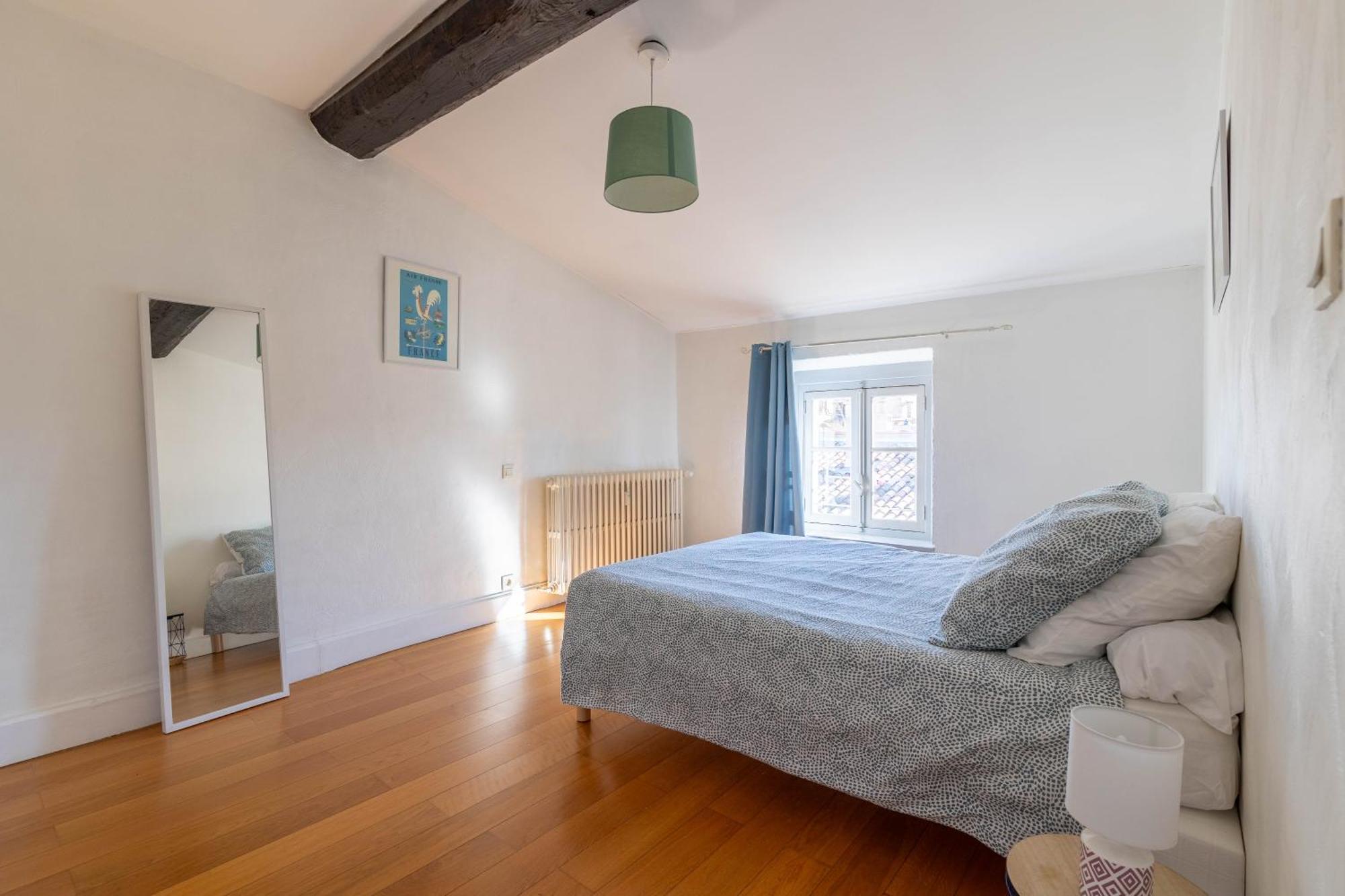 Bel Appartement Avec Cour Au Coeur De La Bastide Каркассон Экстерьер фото